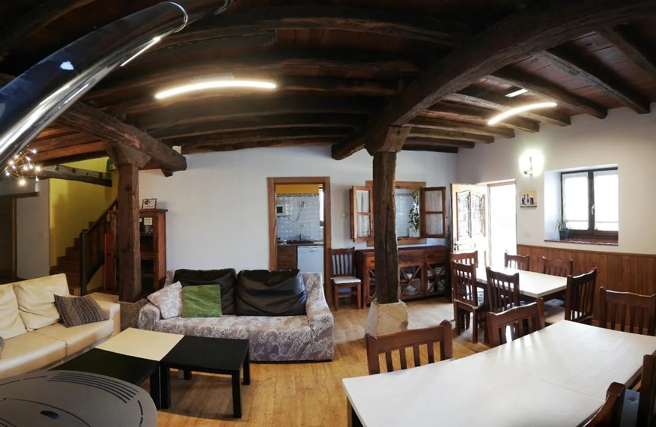 Casa rural Behitegi Hostal Echavarri-Vina
